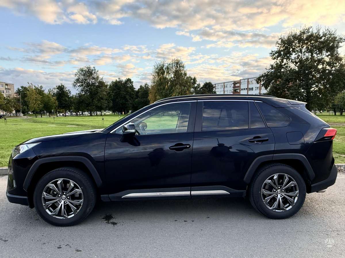 Toyota RAV4 - 2