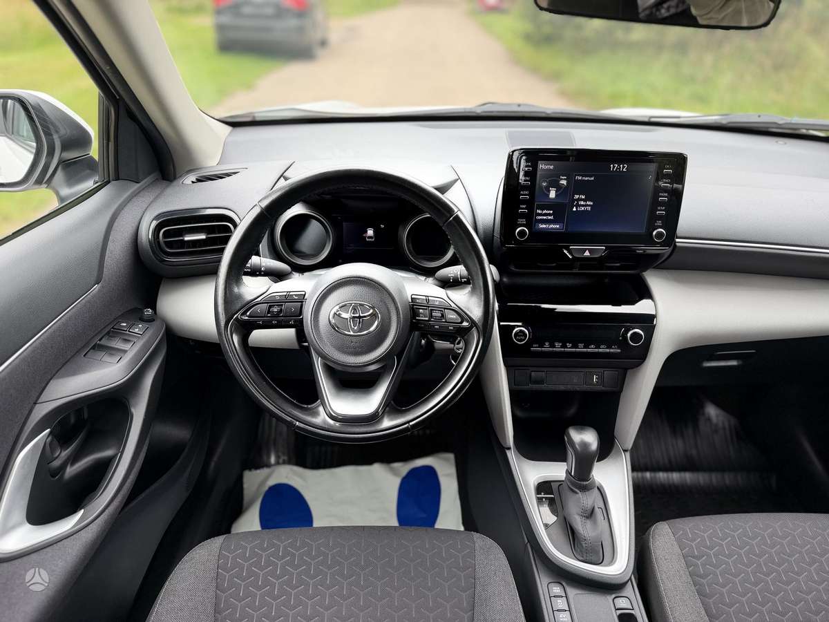 Toyota Yaris Cross - 11