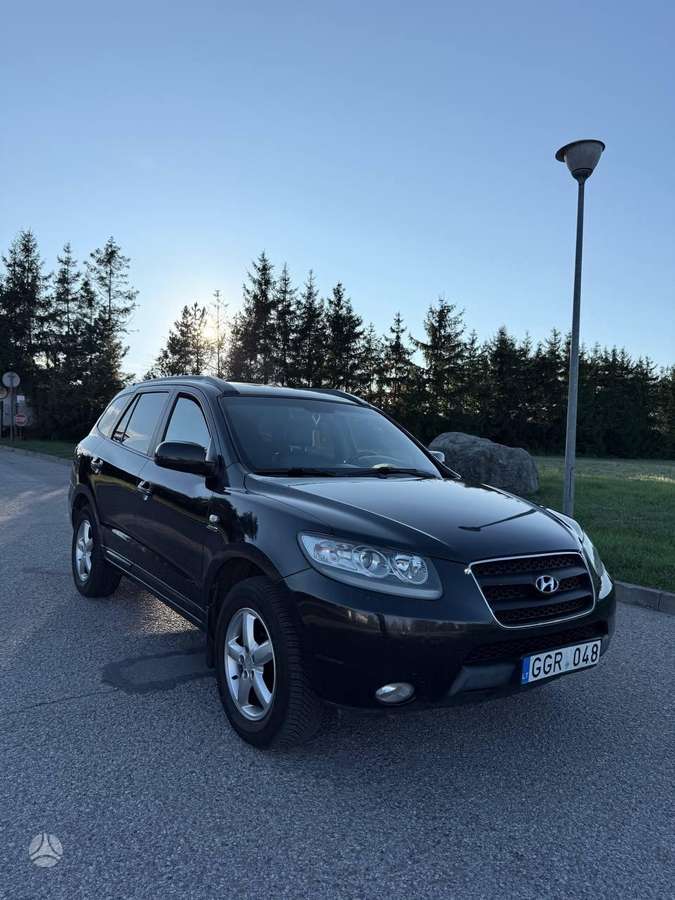 Hyundai Santa Fe - 1