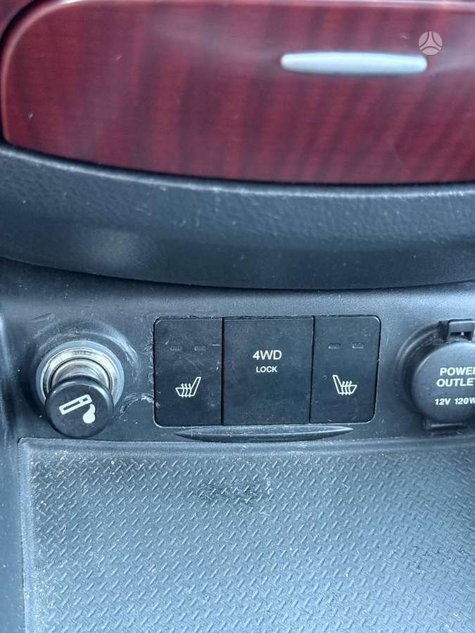 Hyundai Santa Fe - 10