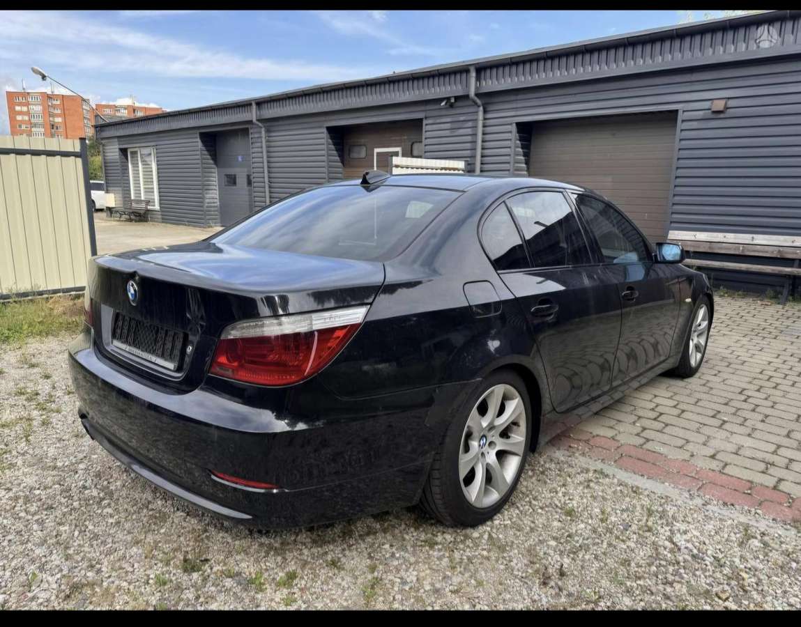 BMW 535, 3.0 l., Седан