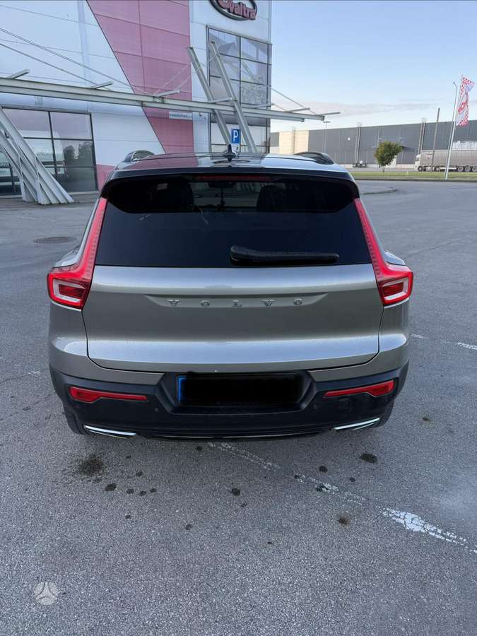 Volvo XC40 - 6