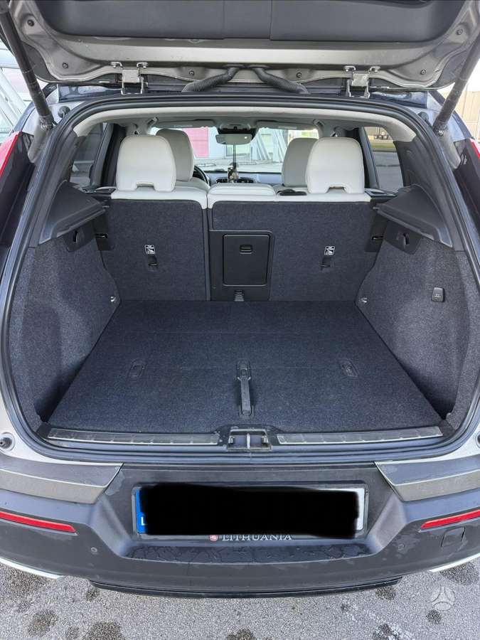 Volvo XC40 - 7