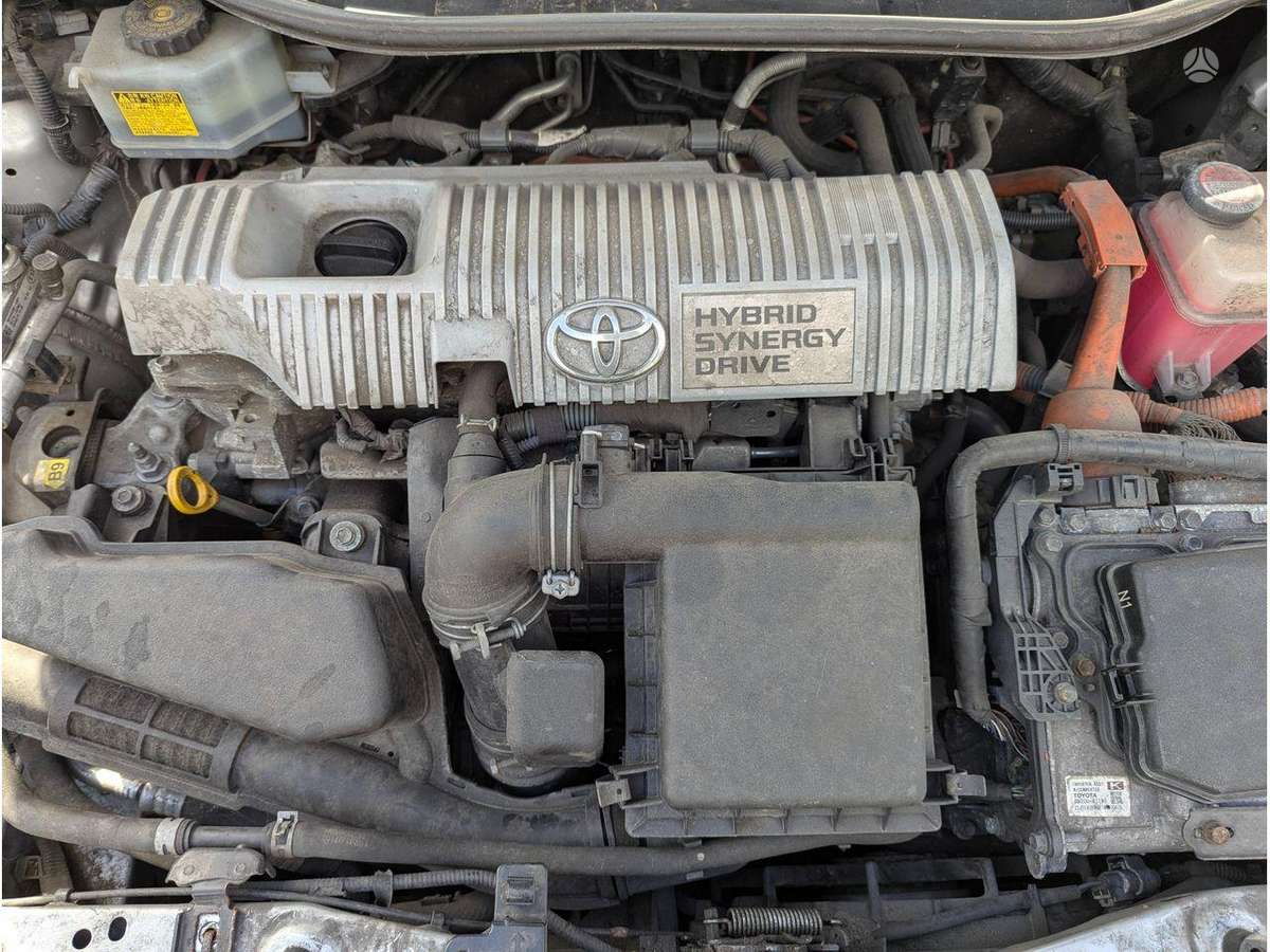 Toyota Auris variklis