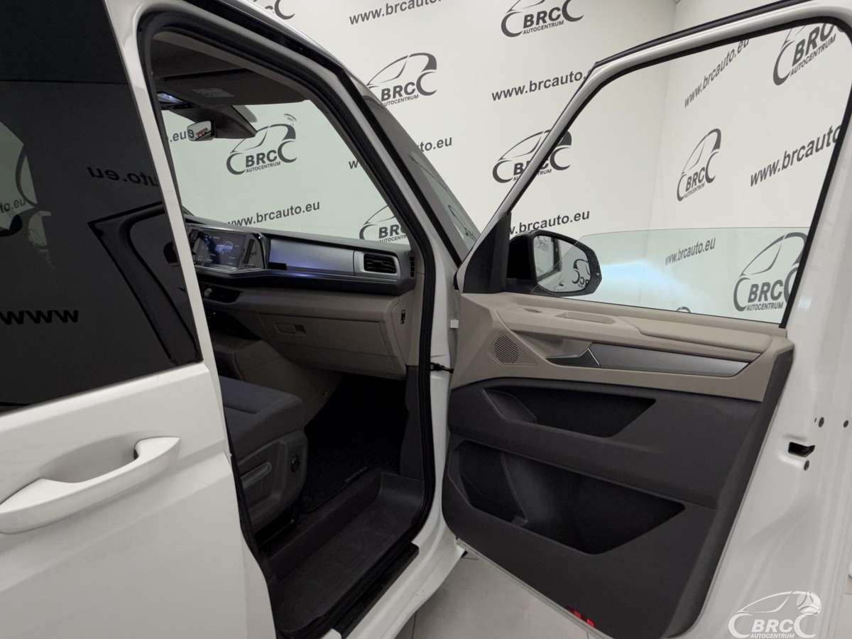 Volkswagen Multivan - 10