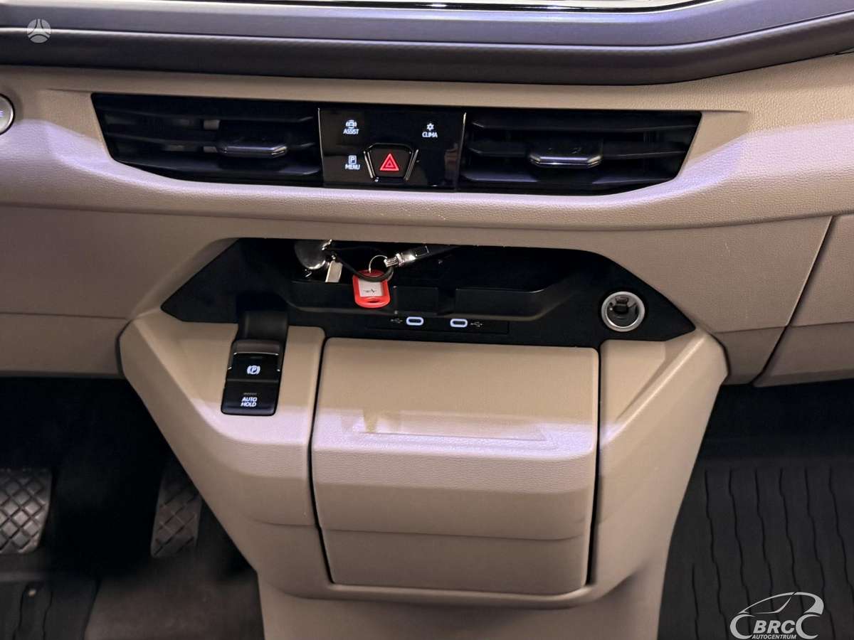 Volkswagen Multivan, 2.0 l., Минивэн