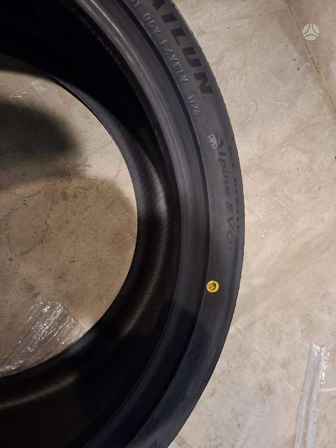 Sailun ALPINE EVO 2, winter 255/35 R19