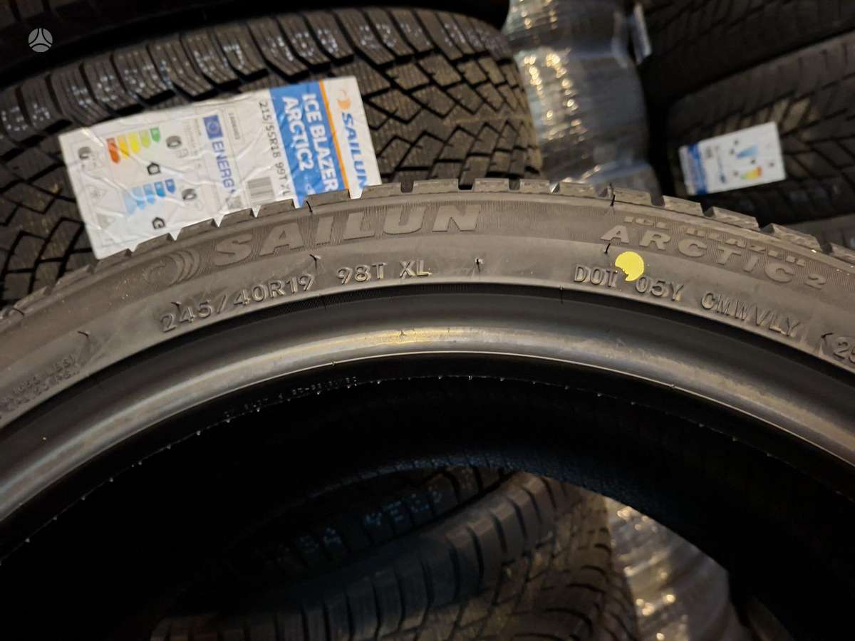 Sailun ARCTIC 2, winter 245/40 R19