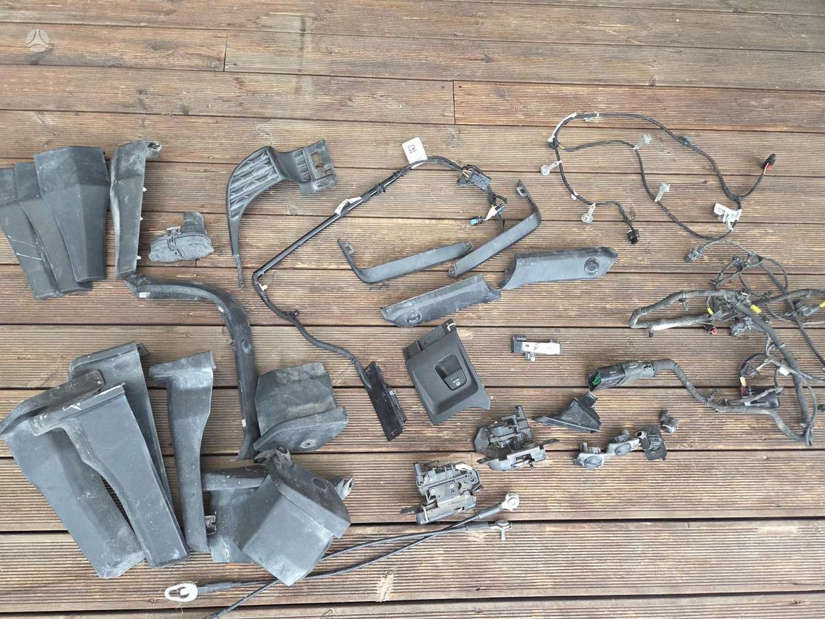 Dodge Ram trim parts