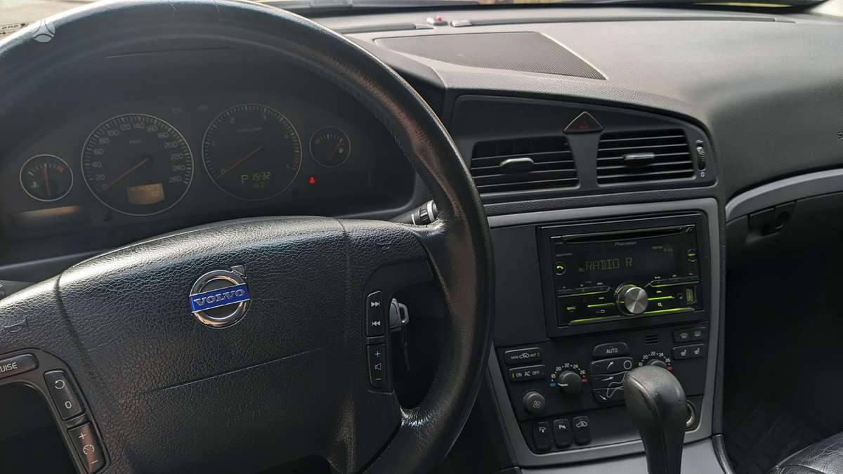 Volvo V70, 2.4 l., wagon