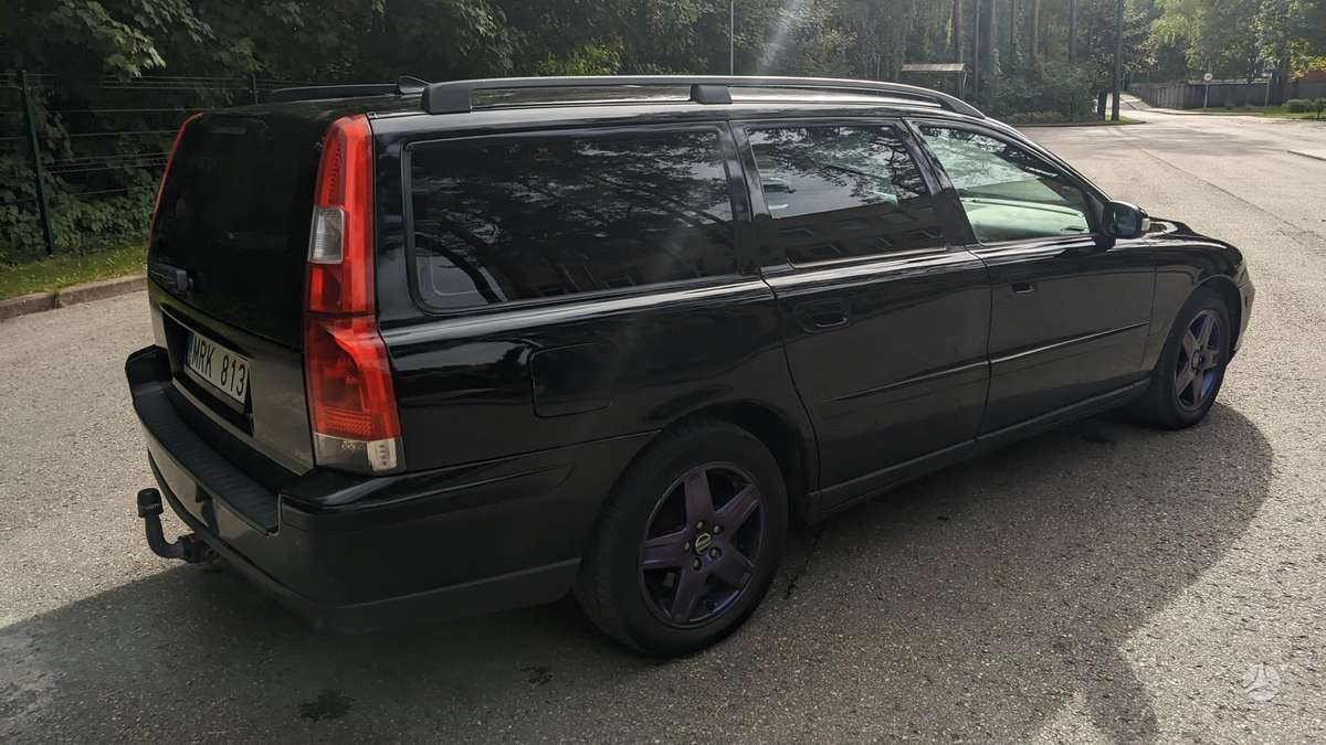 Volvo V70, 2.4 l., wagon