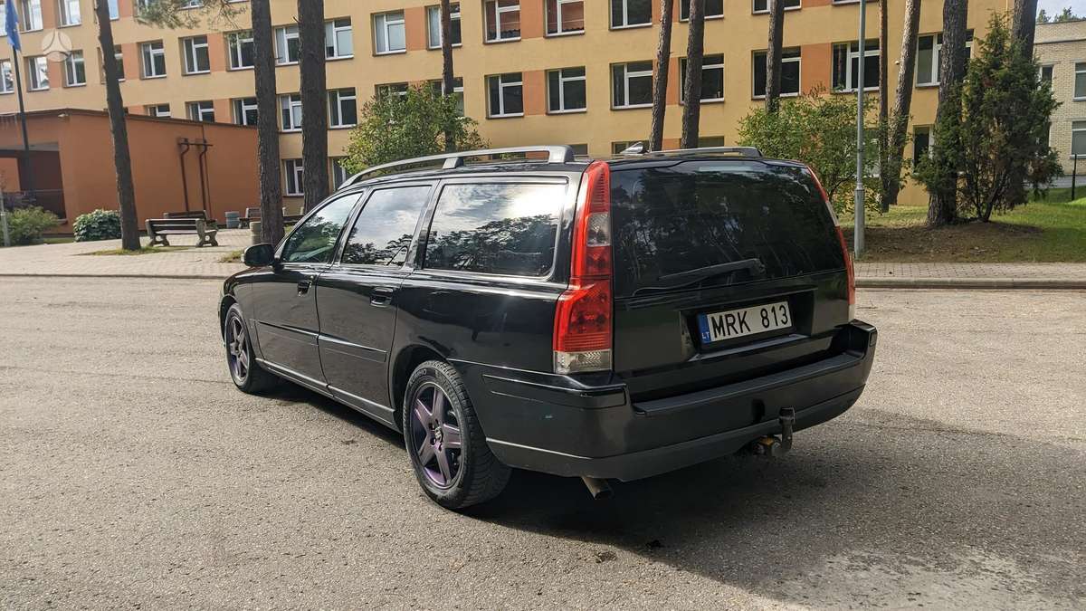 Volvo V70, 2.4 l., wagon