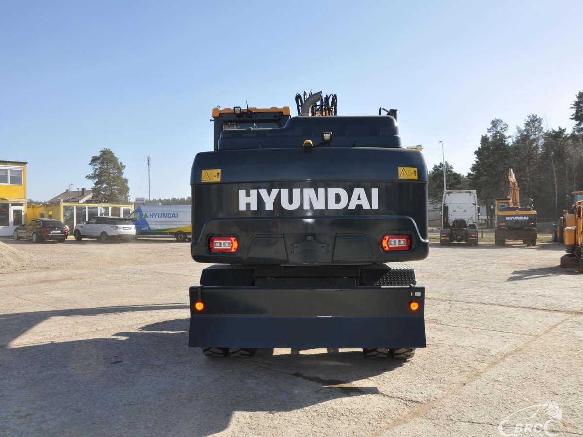 Hyundai HW180, excavator