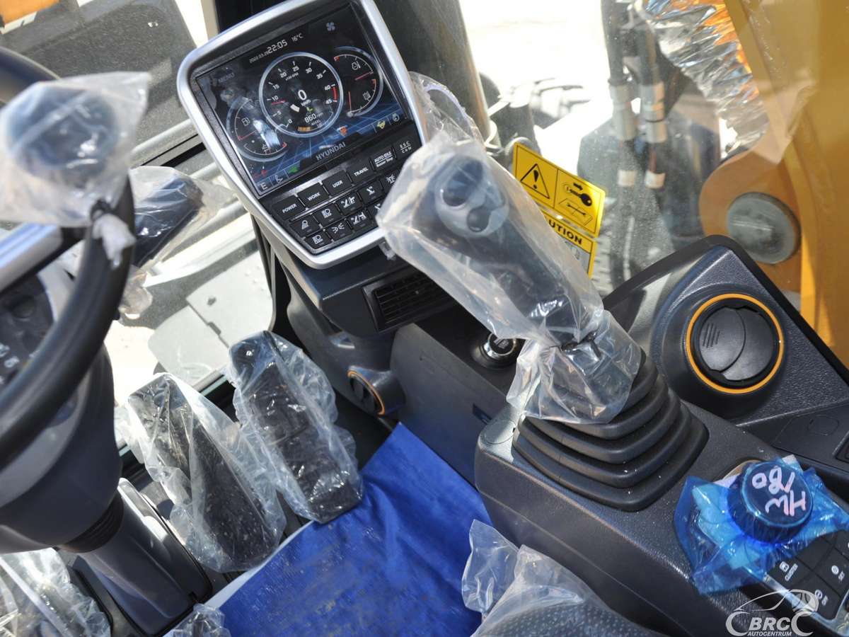 Hyundai HW180, excavator