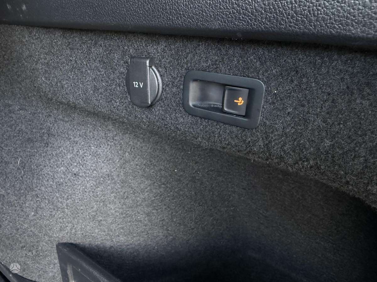 Volkswagen Passat, 2.0 l., Универсал