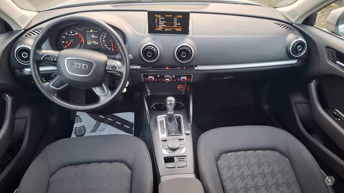Audi A3, 1.4 l., hatchback