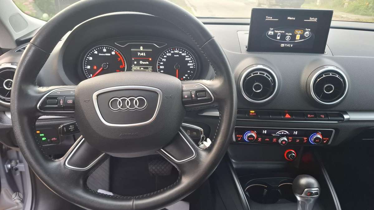 Audi A3, 1.4 l., Хэтчбек