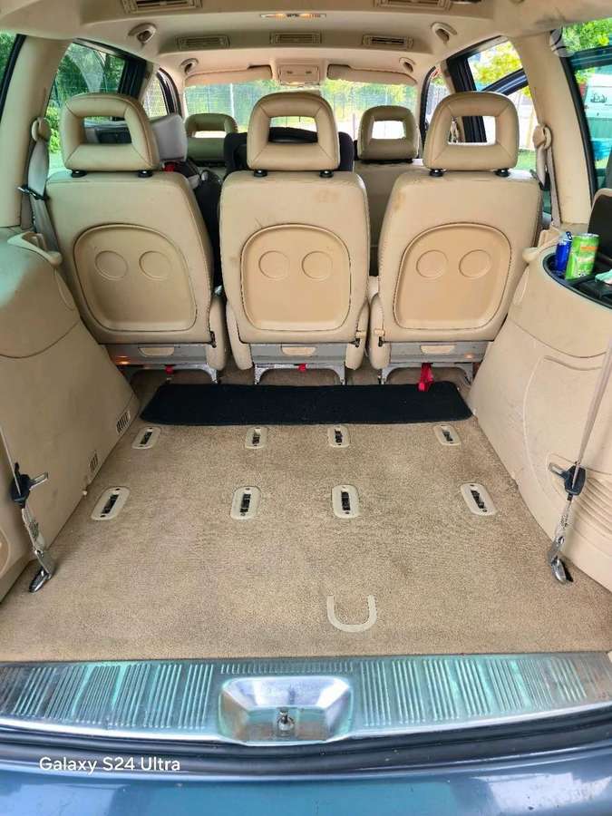 Volkswagen Sharan dalimis