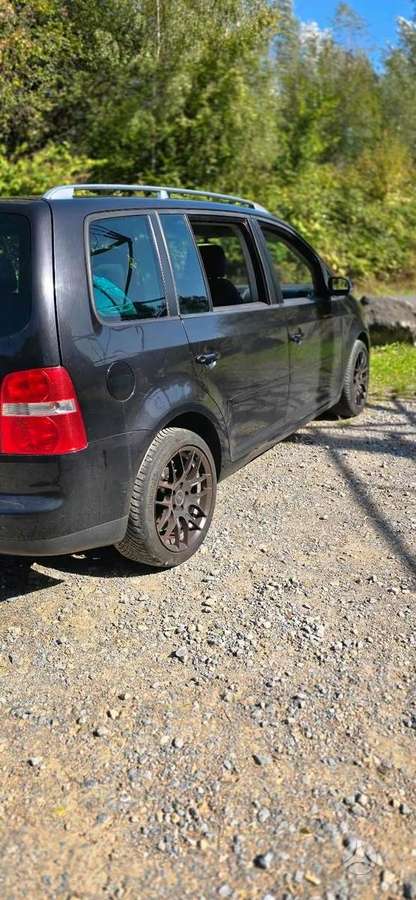 Volkswagen Touran по частям