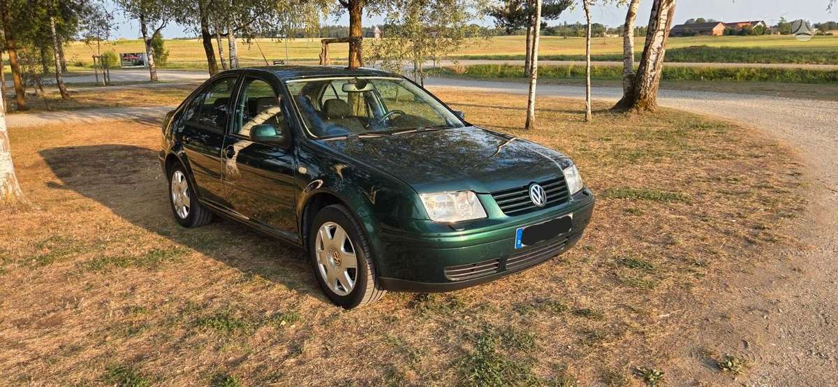 Volkswagen Bora for parts