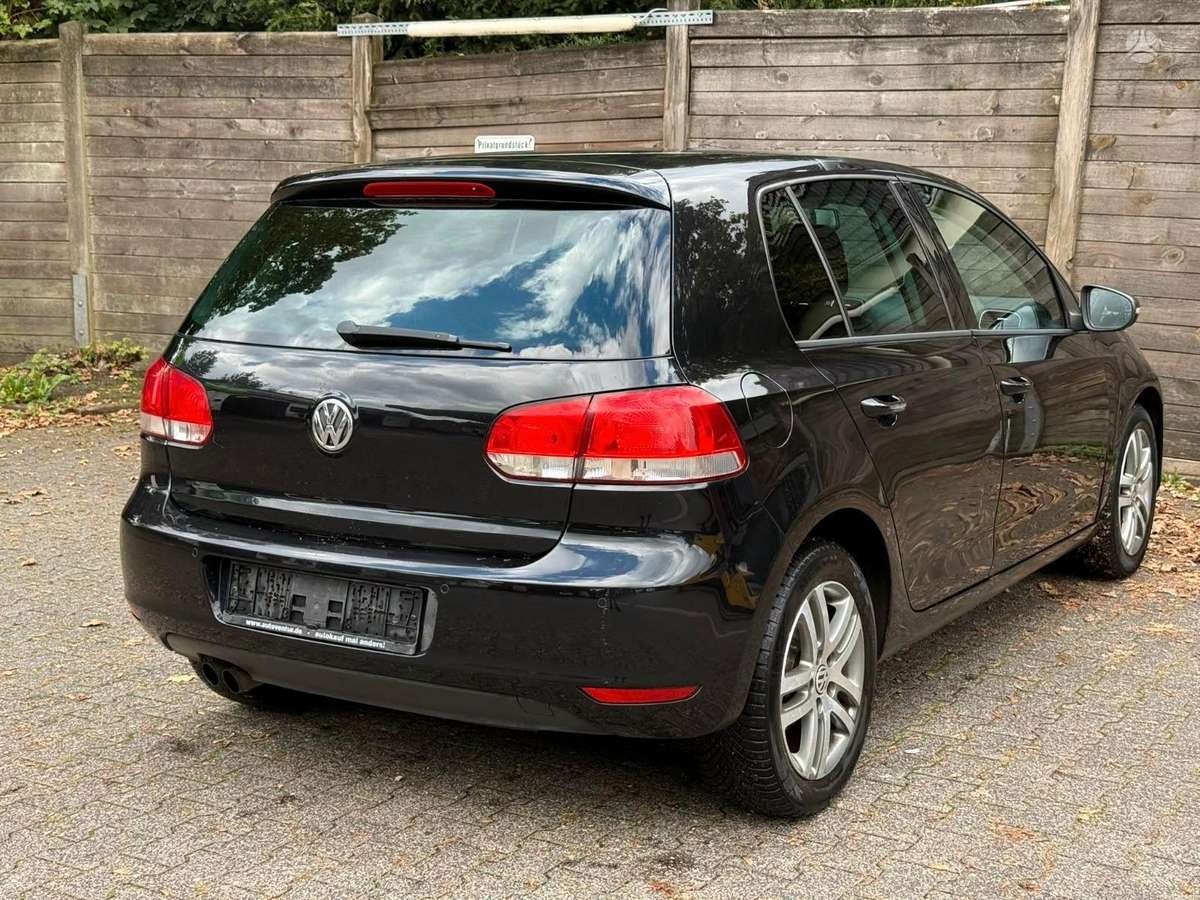 Volkswagen Golf for parts