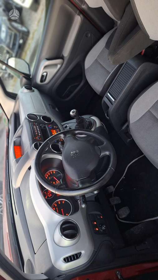 Peugeot Partner, 1.6 l., Минивэн