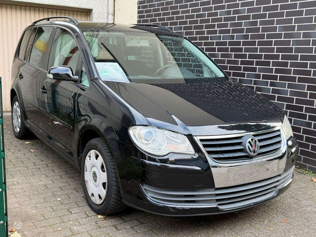 Volkswagen Touran по частям