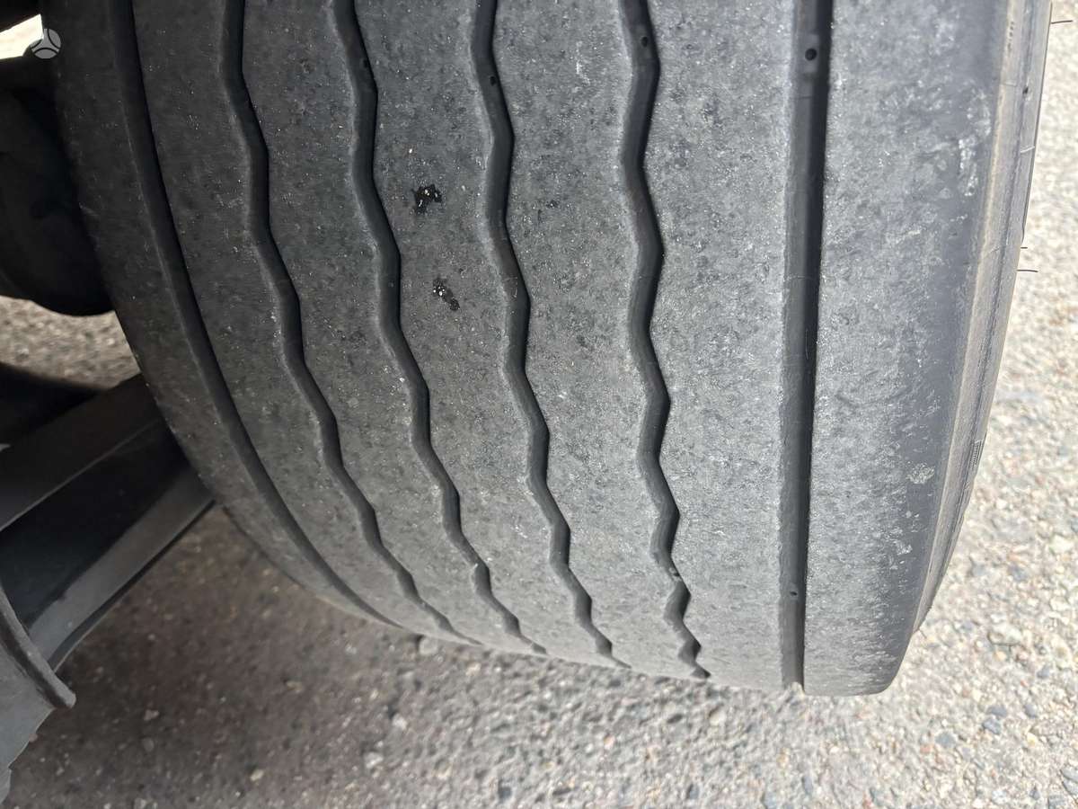 Krone MEGA iz Gremanii, kietašonės
