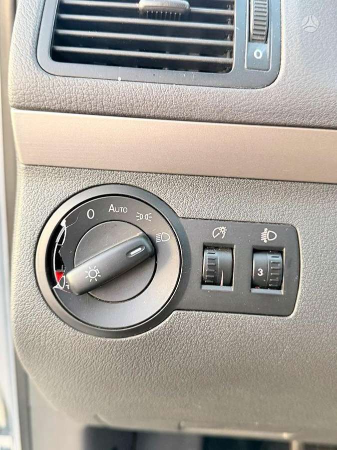 Volkswagen Touran, ☎️, dalimis