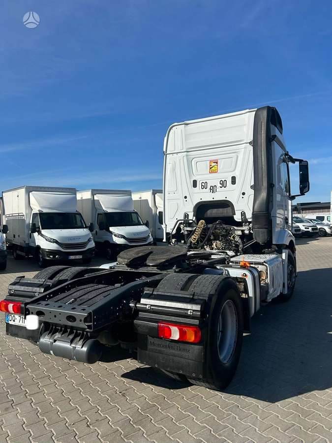 Mercedes-Benz Actros 1845 retarder, single sleeper