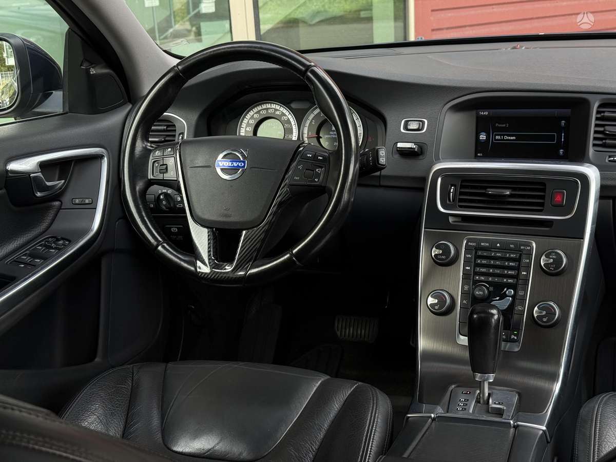 Volvo V60, 1.6 l., Универсал