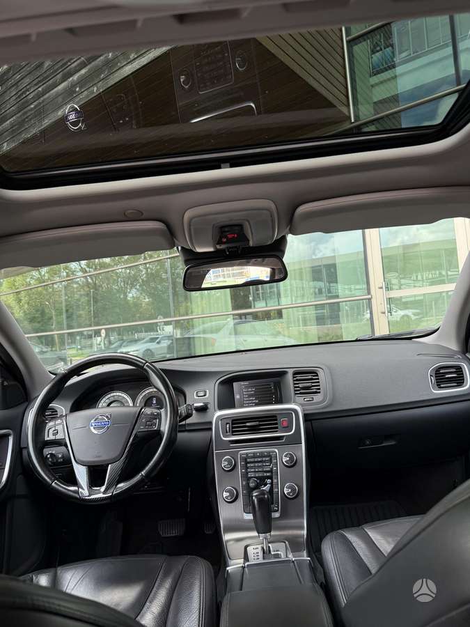 Volvo V60, 1.6 l., wagon