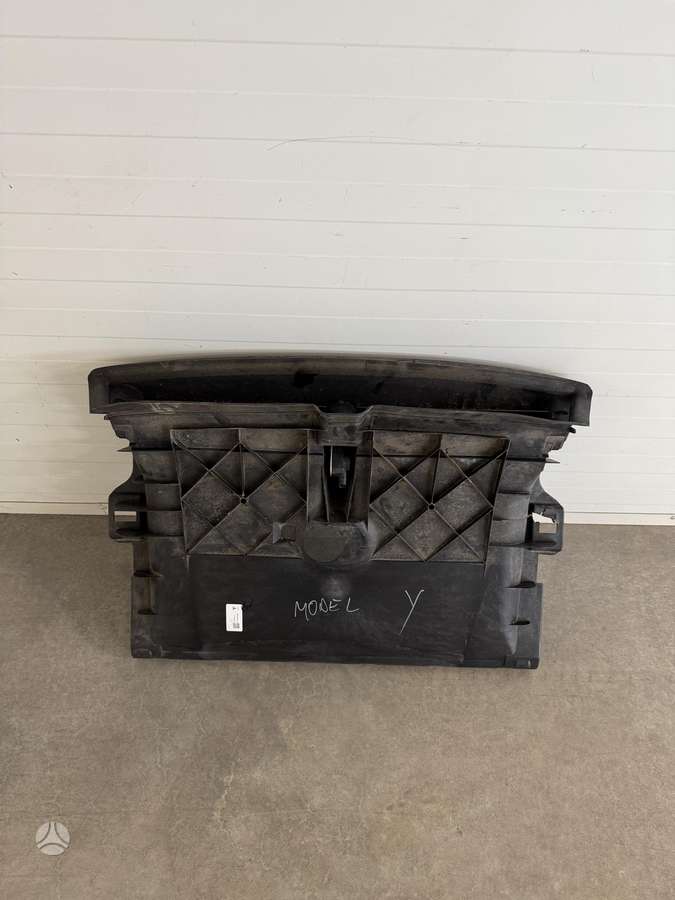 Tesla Model Y body parts