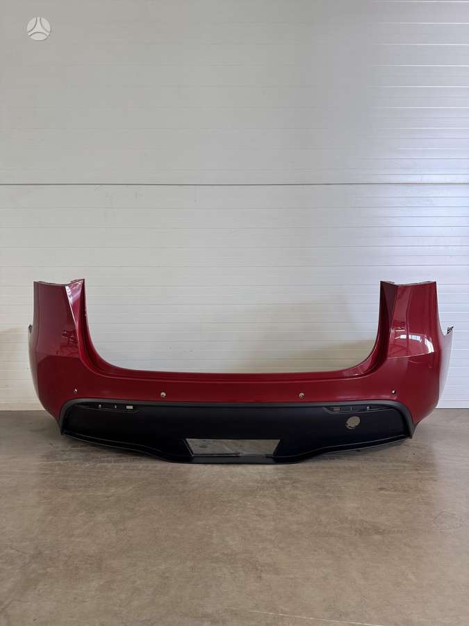 Tesla Model Y kėbulo dalys