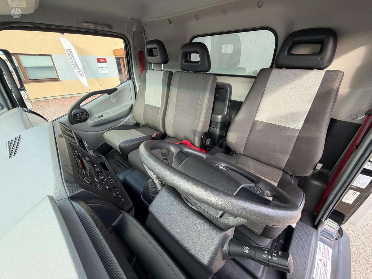 Renault D7.5, box trucks / box vans