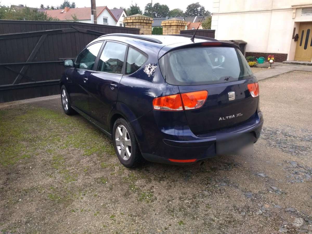 Seat Altea XL по частям