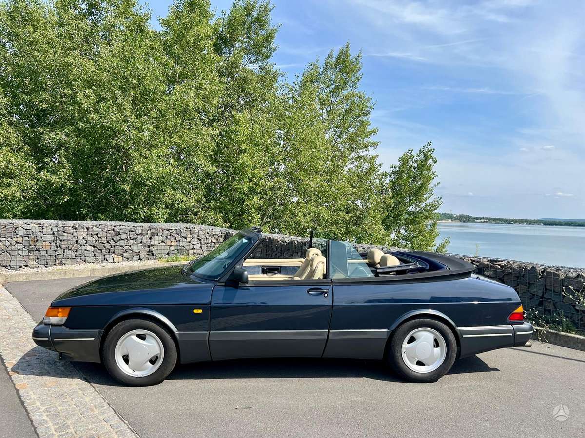 Saab 900, 2.0 l., convertible