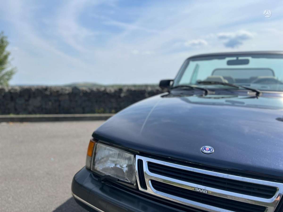 Saab 900, 2.0 l., convertible