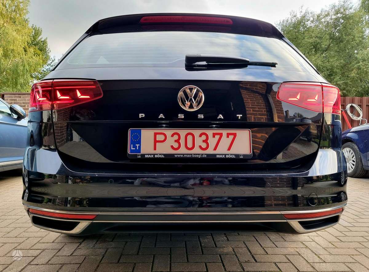 Volkswagen Passat, 2.0 l., Универсал