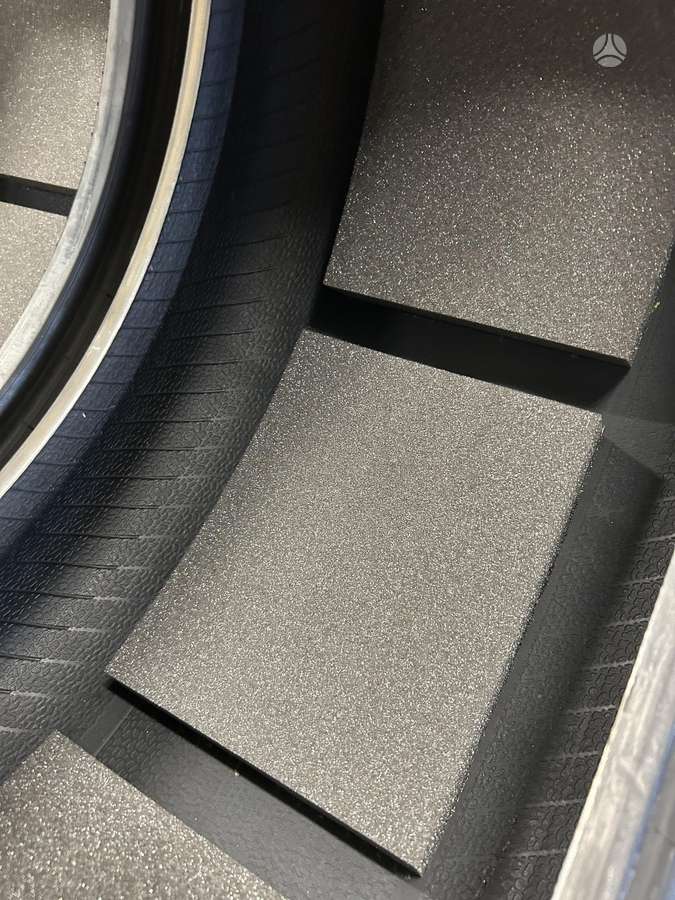 Pirelli P Zero Winter, winter 255/45 R19