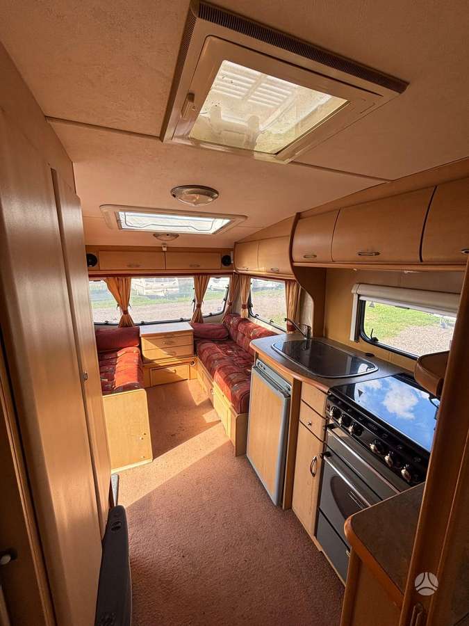 Abbey Aventura, caravans