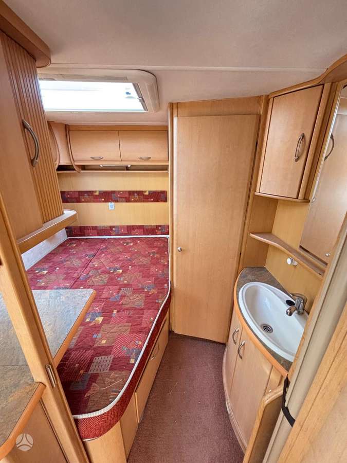 Abbey Aventura, caravans