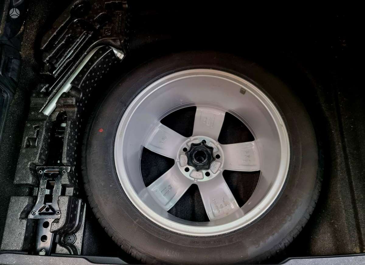 Volkswagen Passat, 2.0 l., Универсал
