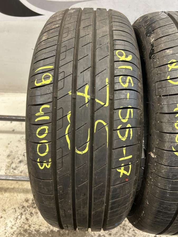 Goodyear Efficient Grip Performance, летние 215/55 R17