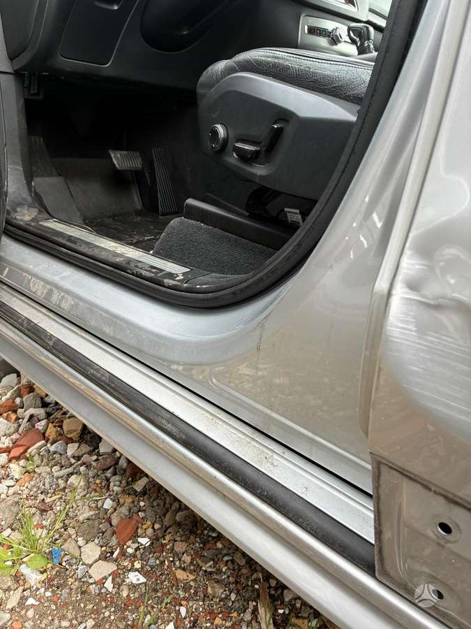 Volvo XC90, 2.0 l., off-road / crossover