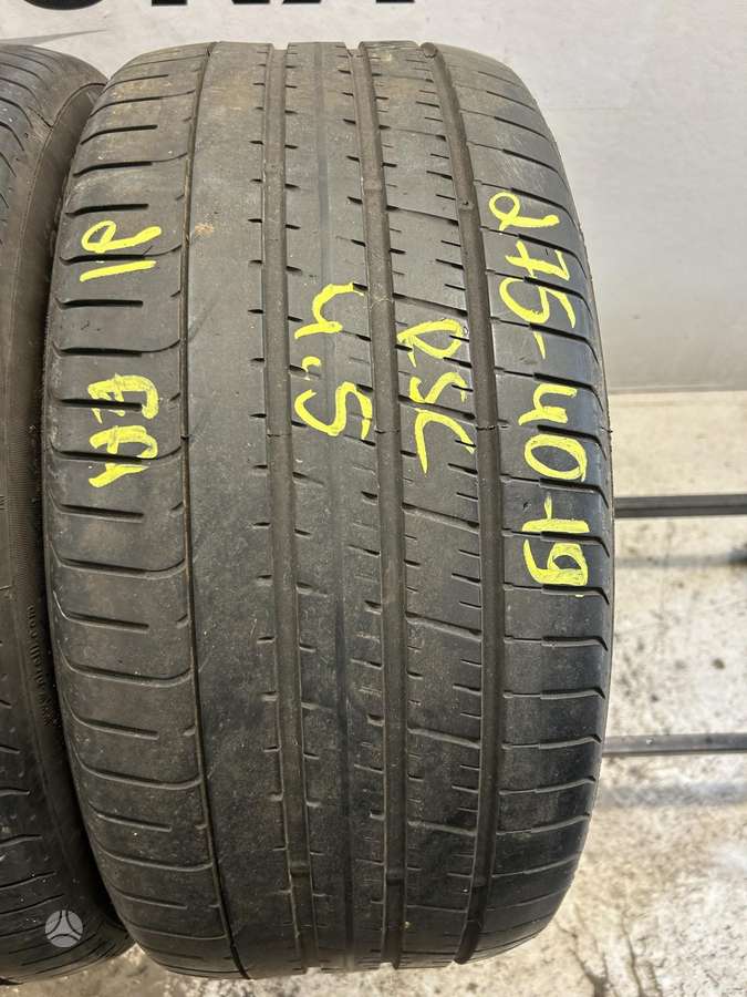 Pirelli P Zero, summer 275/40 R19