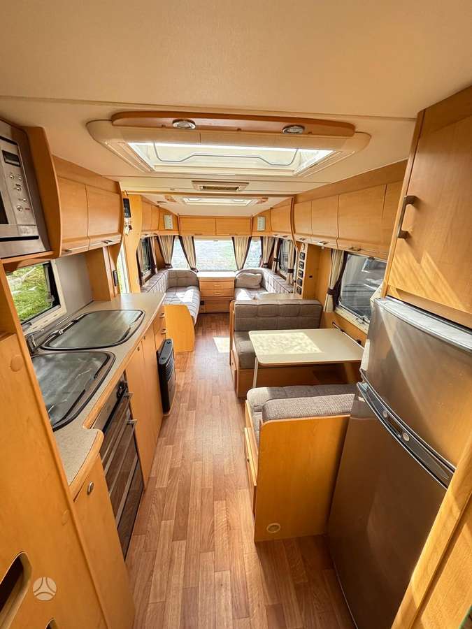Elddis Crusader, caravans