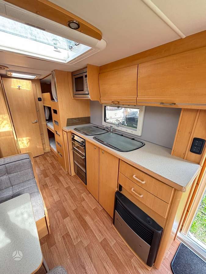 Elddis Crusader, caravans