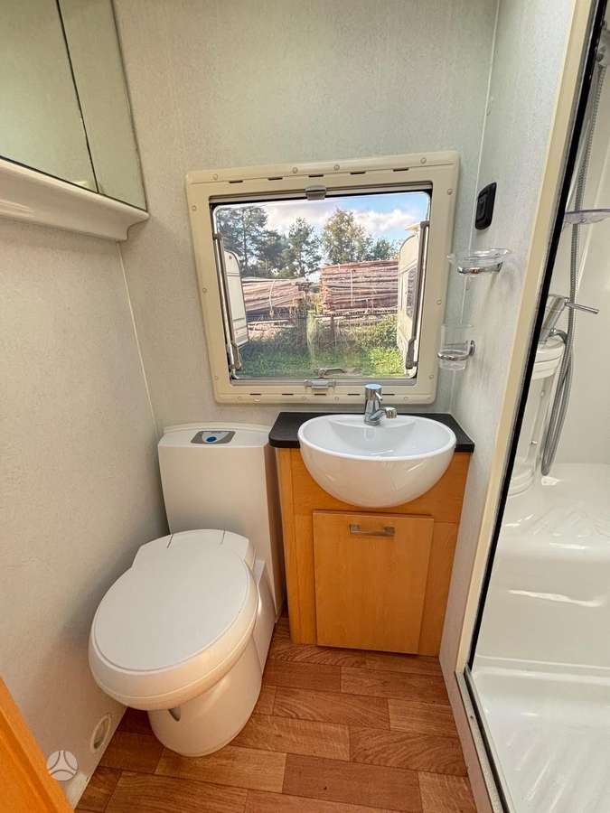 Elddis Crusader, кемперы