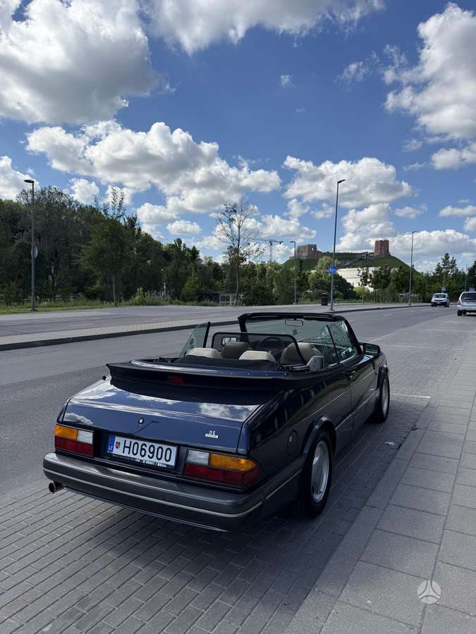 Saab 900, 2.0 l., convertible